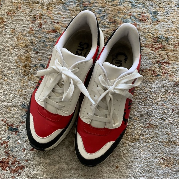 Circus by Sam Edelman Georgina Sneaker - Picture 3 of 7